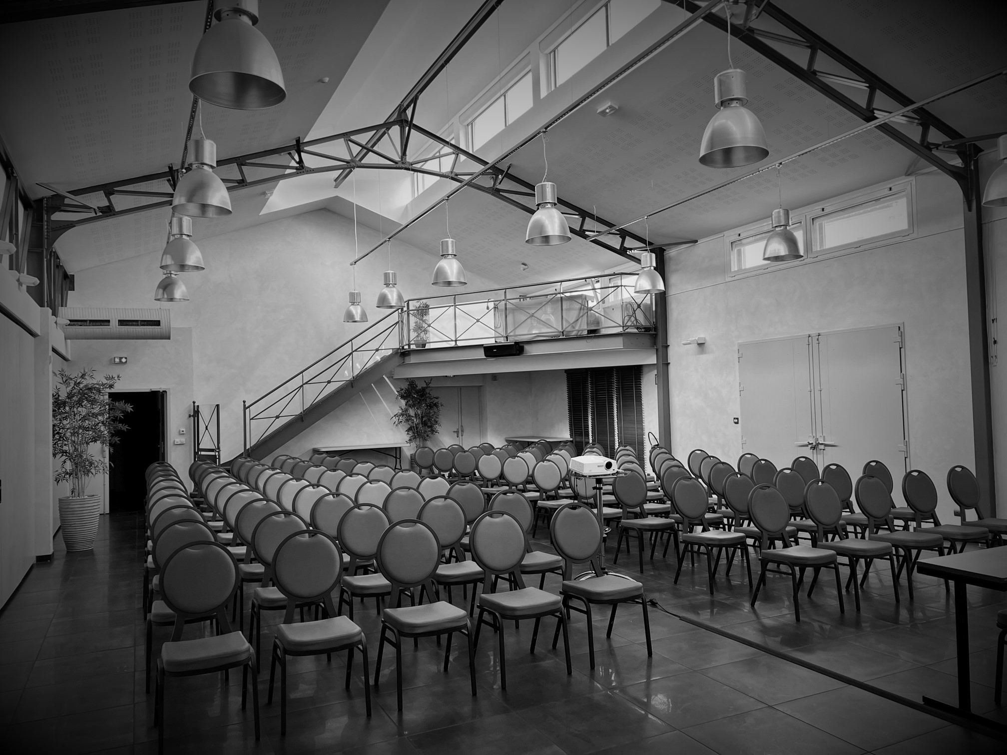 black and white photo of hoche de la closerie - deauville seminar